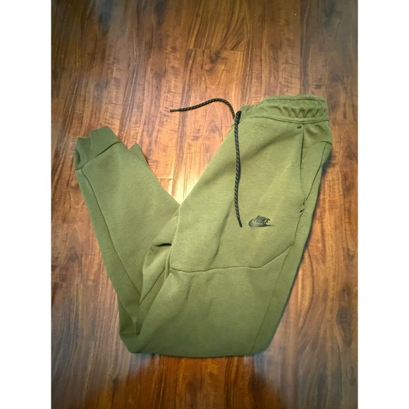Nike Other - Nike Men's Sportswear Tech Fleece Jogger Pants Size S Rough Green CU4495-326